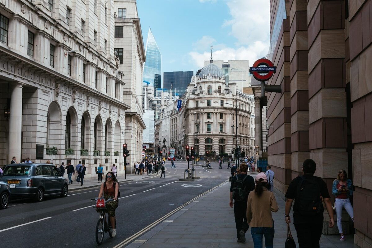 The Lede Company compra a agência londrina Aisle 8, de Ferrari e Bicester Village