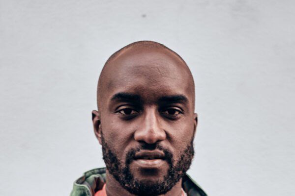 Virgil Abloh: The Codes chega a Nova York com quase mil peças e escritório recriado